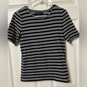 Jones New York T-shirt